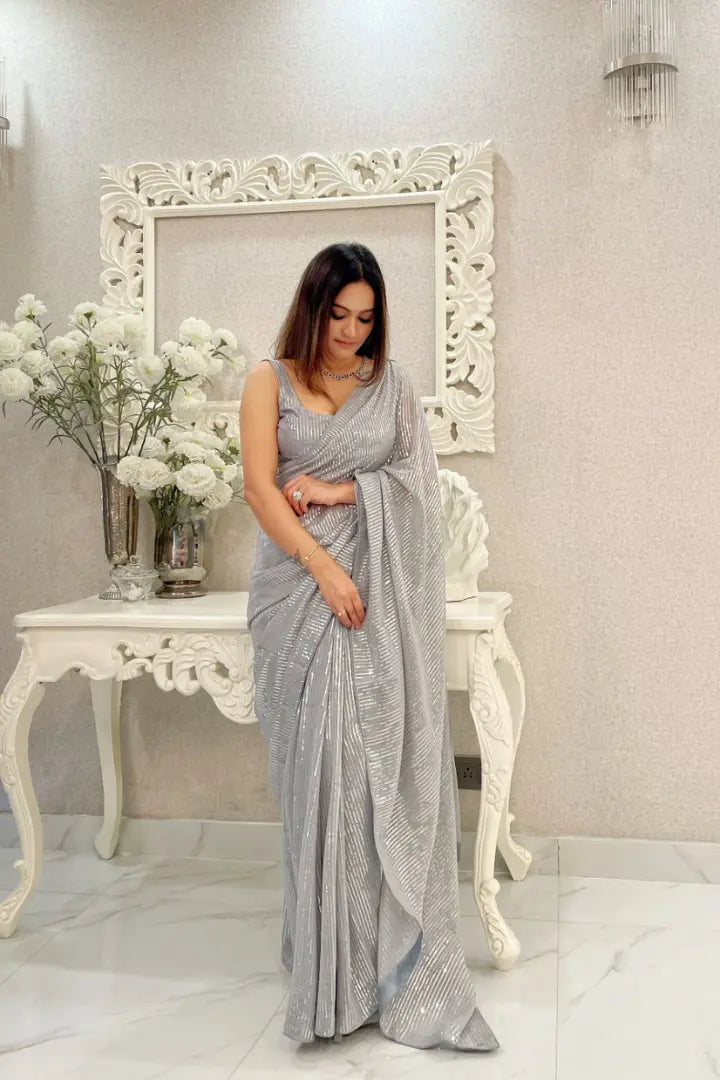 Comfortable Georgette Saree With Sequence Work