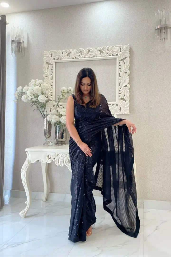 Comfortable Georgette Saree With Sequence Work