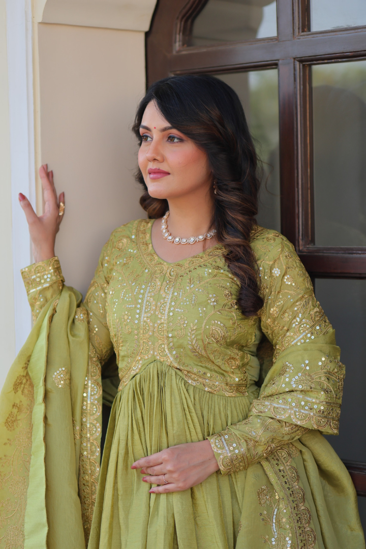 Women's Full Stitched Gold Crush Ethnic Gown with Designer Dupatta