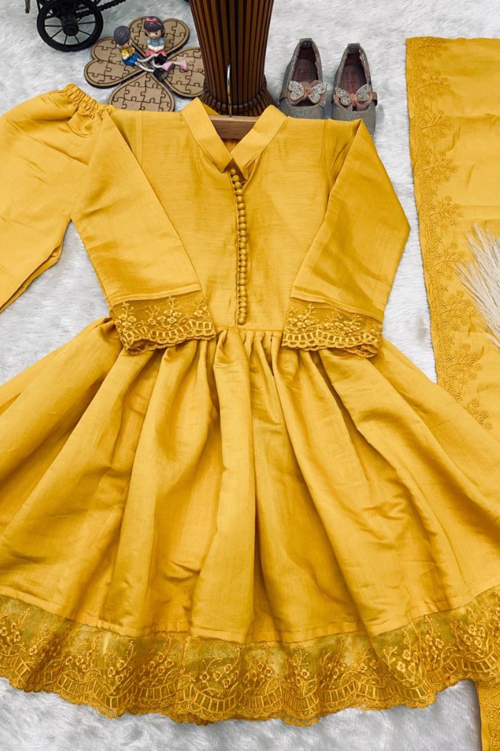 Roman Silk Girls Ethnic Outfit