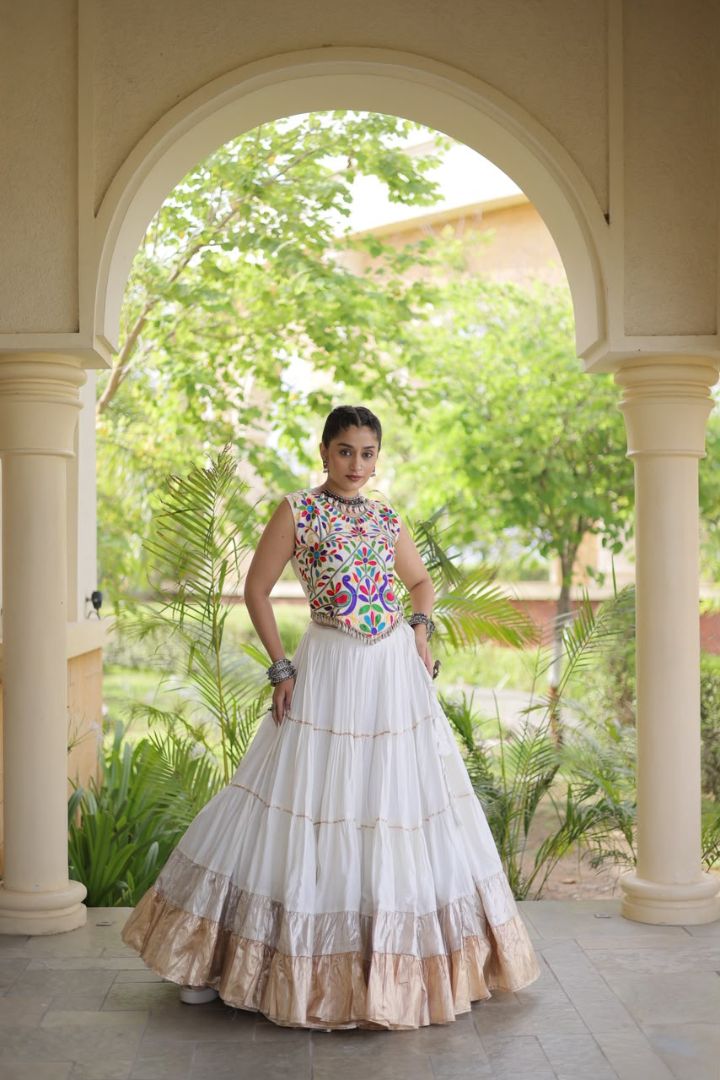 White Navratri Lehenga Choli With Kutchi Work
