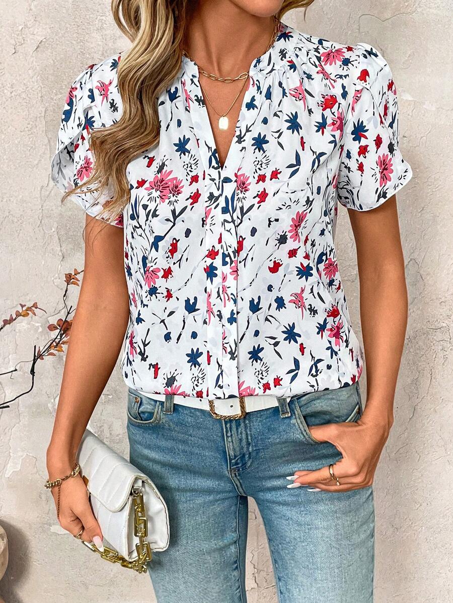 WesternStitchWomen's  Soft Fabric Abstract Stripe Print Rolled-Up Fit Top WesternLove