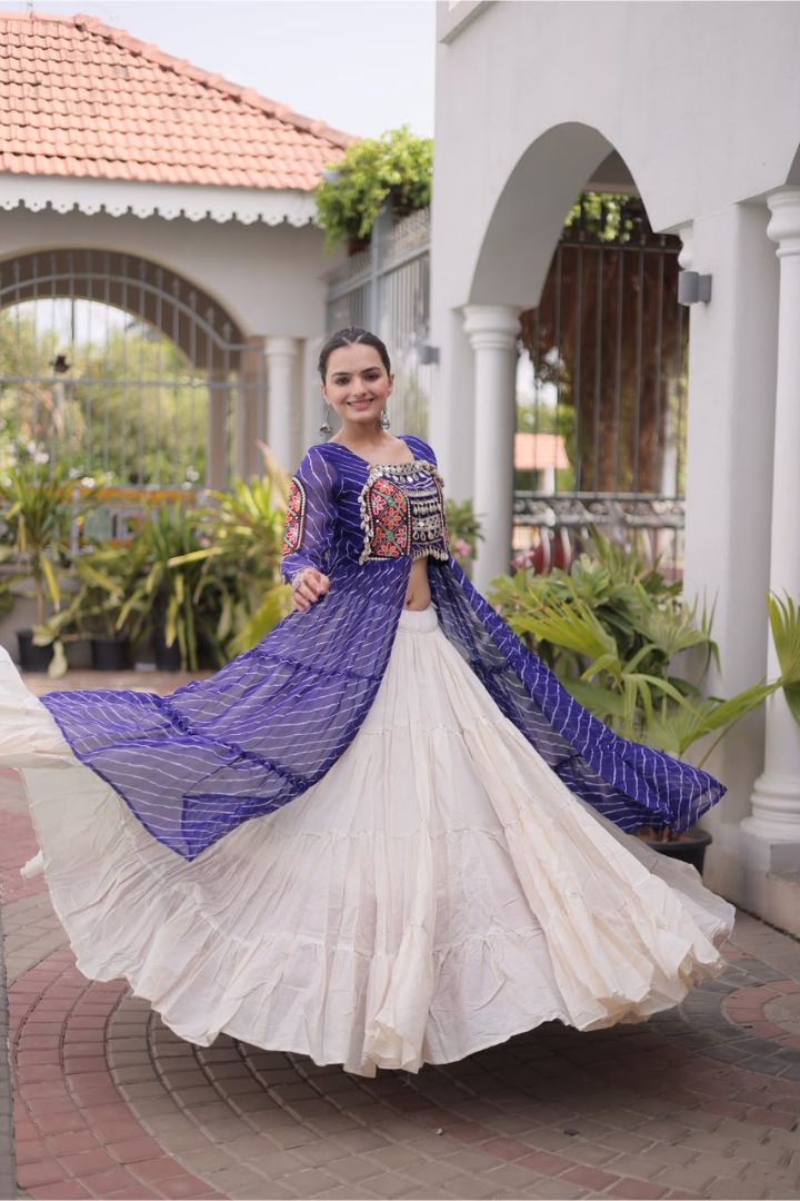 Traditional Gujarati lehenga for Navratri