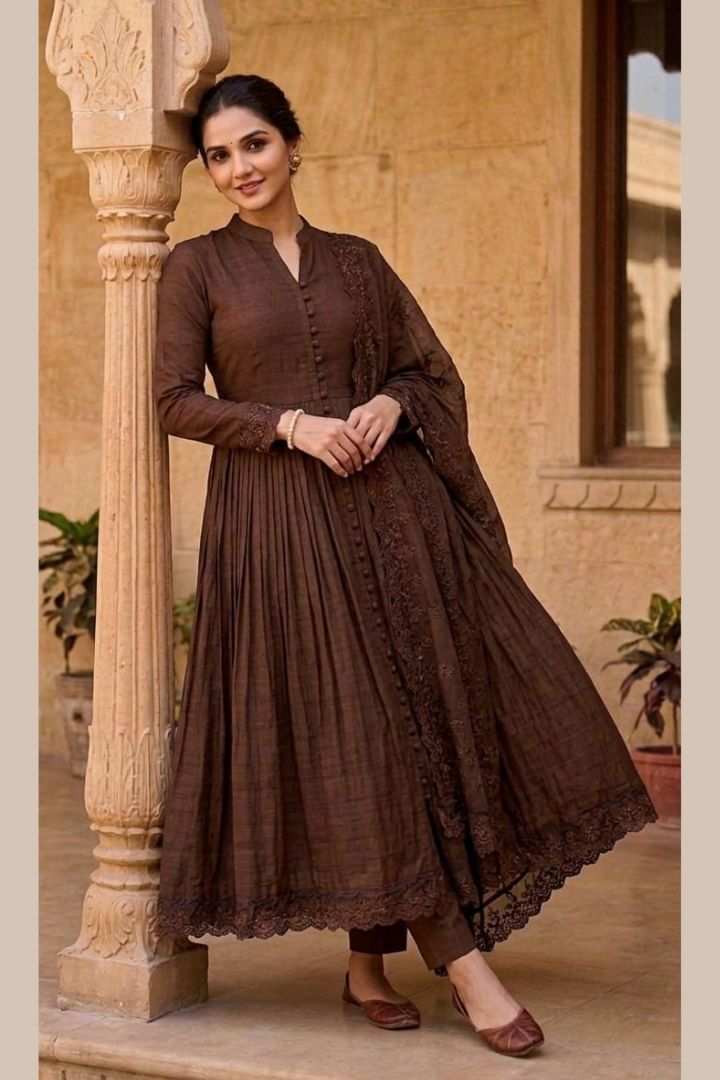 Women's Embroidered Roman Silk Gown