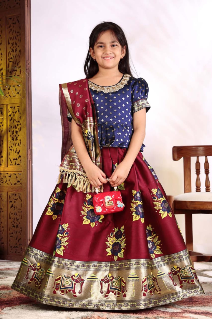 patola-style-girls-ethnic-dress