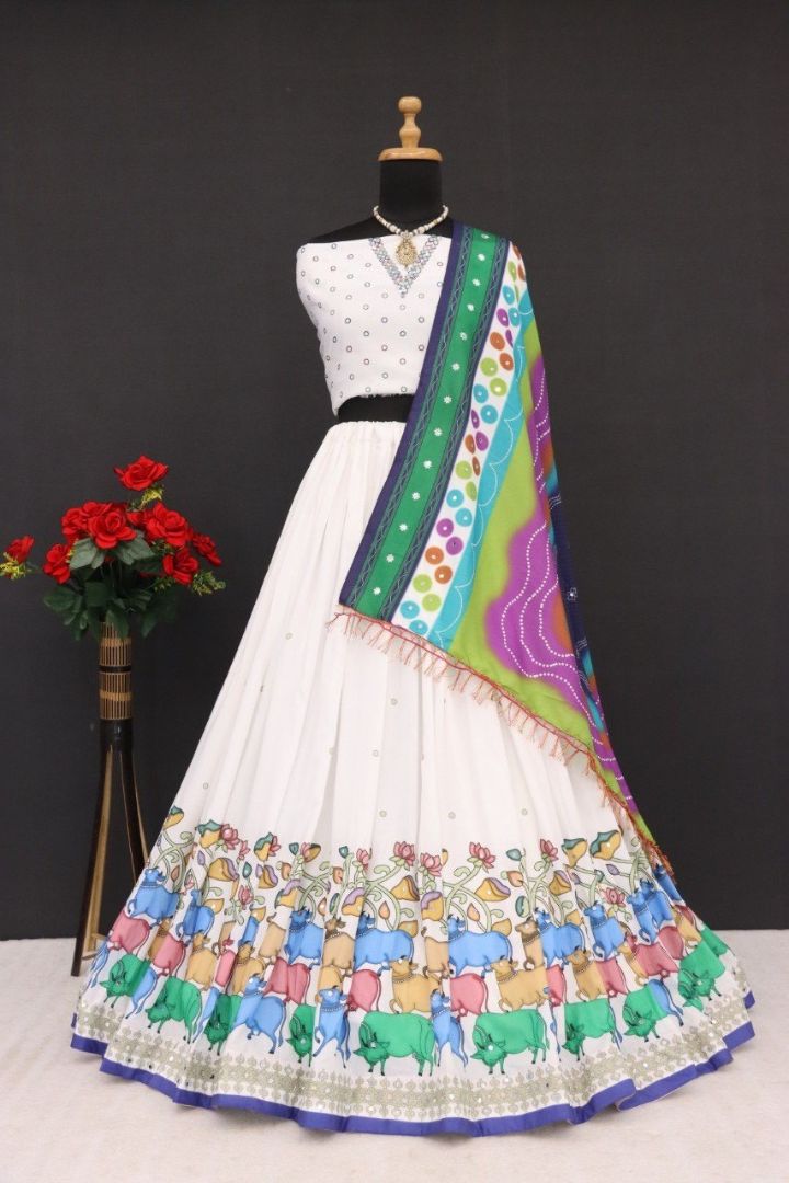 Printed Muslin Lehenga with silk inner